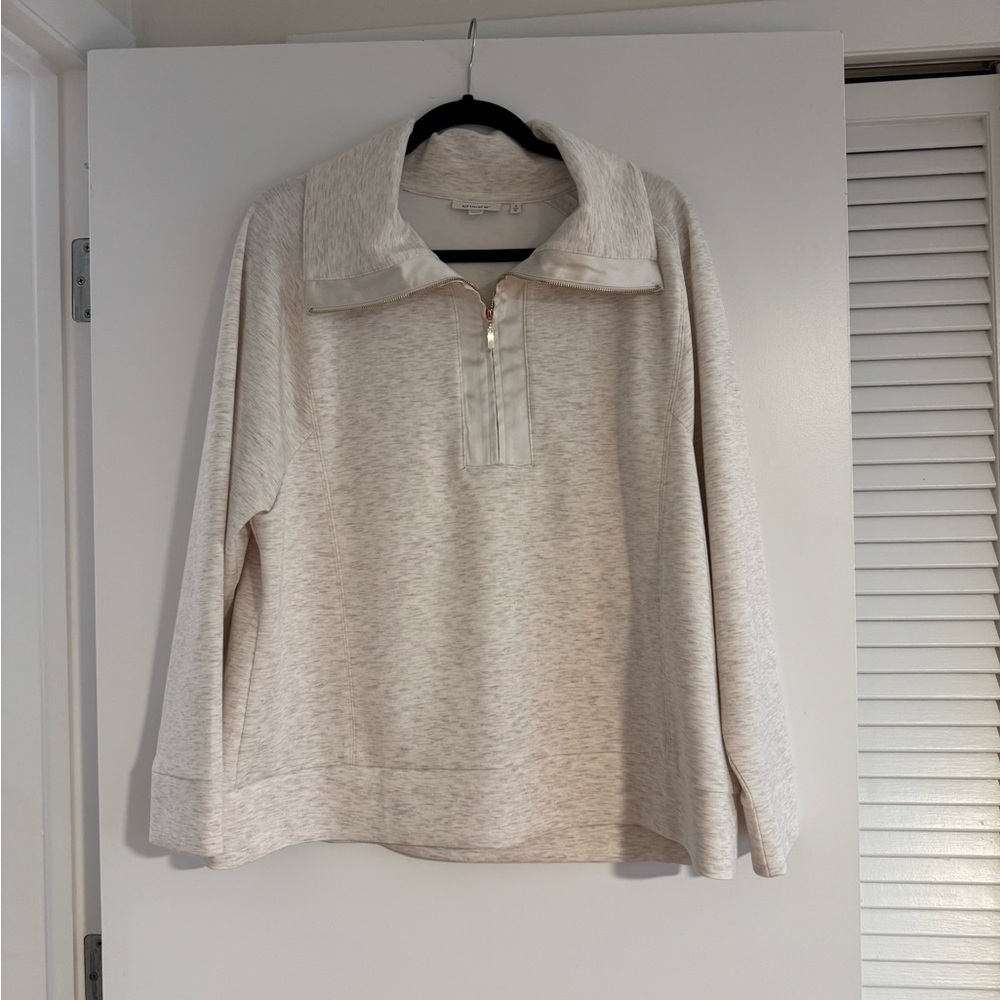 Elevated leisure wear